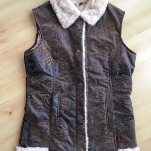Distressed Leaf Vest with Shearling Lining S